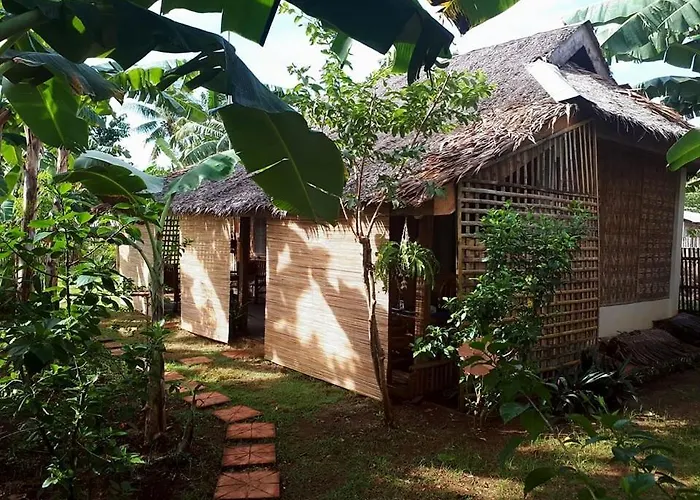 Michael's Native Farm stay